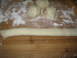 Сирний плесканець з начинкою