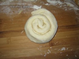Сирний плесканець з начинкою