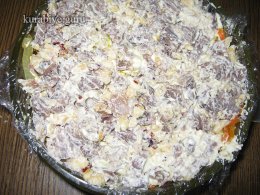 Слоёный салат «Обжорка»