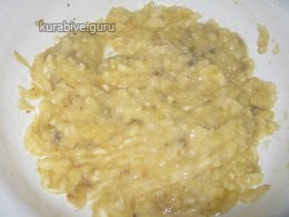 Простийй банановий пиріг 