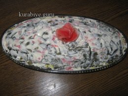Салат из морской капусты с яйцом и рыбой 