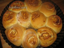 Рулетики с корицей и яблоками