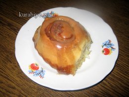 Рулетики с корицей и яблоками