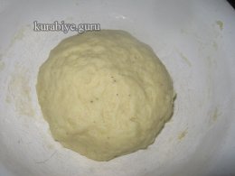 Пирог-запеканка из картофельного теста с фаршем и овощами