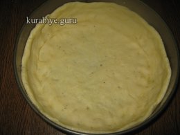 Пирог-запеканка из картофельного теста с фаршем и овощами