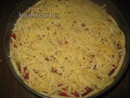 Пирог-запеканка из картофельного теста с фаршем и овощами