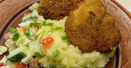 Хрустящая куриная печень жареная в сухарях