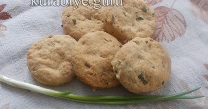 Сырное печенье со шкварками 