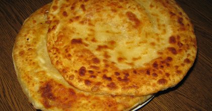 Сырные лепешки с начинкой