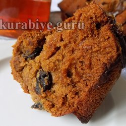 Медовый пирог с черносливом