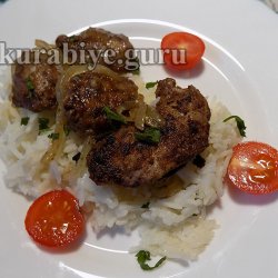 Куриная печень с рисом