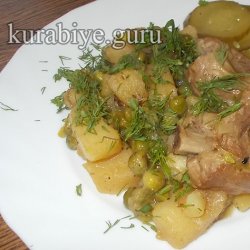 Жаркое с зелёным горошком 