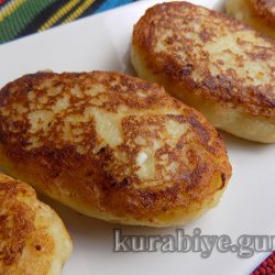 Сирники незвичні з картоплею та яблуками 