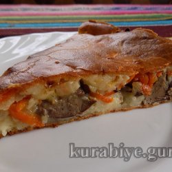 Пиріг з курячою печінкою