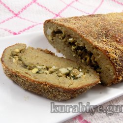 Рибний рулет з яйцем і цибулею