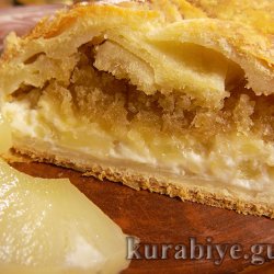 Гавайський пиріг з ананасом 