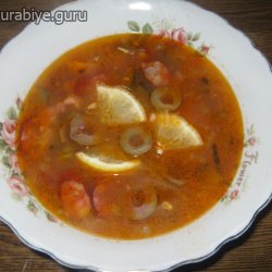 Солянка сборная мясная классическая, рецепт с фото