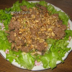 Лёгкий салат  с куриной печенью Принчипесса 